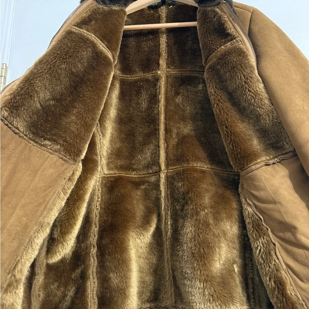 LADY HATHAWAY | Elegant Tan Teddy Jacket Faux Fur Trim Medium - Picture 7 of 11